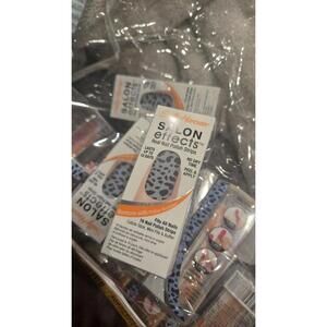 14 ~ Sally Hansen Salon Effects Nail Polish Strips 570 Hear Me Roar! New Nib